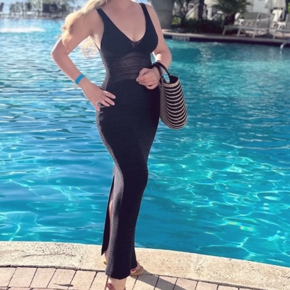 Torn by Ronny Kobo Madi Open-Back Knit Crochet Maxi Dress Black Size M - Picture 1 of 16